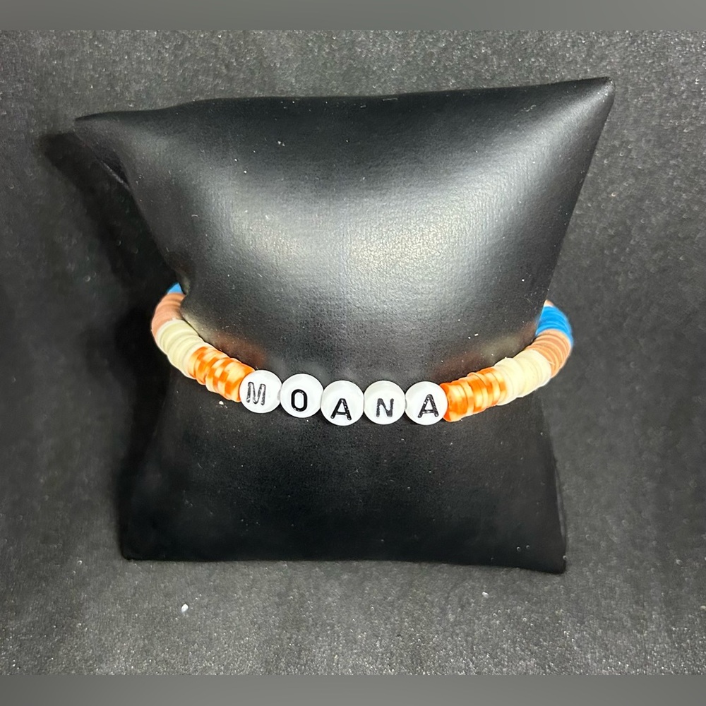 Moana (Disney Princess) Heishi Bracelet